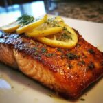 Saftiger Gegrillter Lachs mit Zitrone und Knoblauch – Perfektes Grillrezept