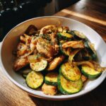 Zucchini Pfanne mit Hähnchen
